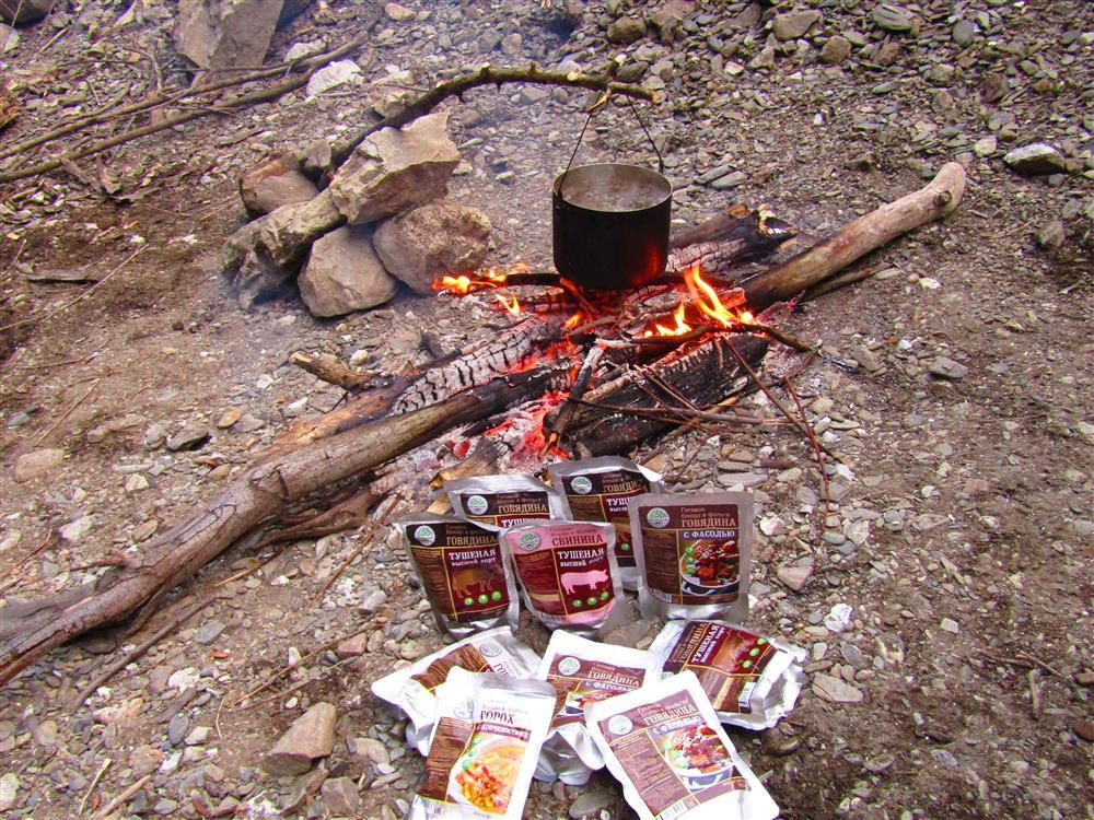 приготовить еду походе готовить приготовление походный костер виды горелка способы оборудование беспламенный нагреватель пищи костер горелка бнп готовая реторт кронидов лайфхак